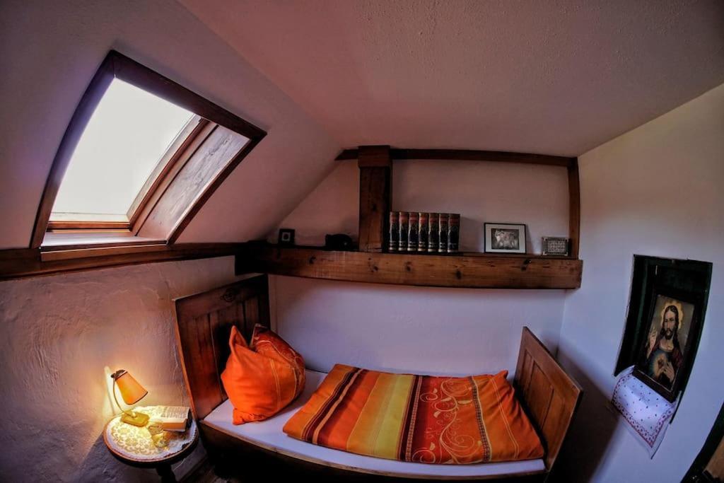 Stilvolles Landhaus Im Dreilaendereck Felsőszölnök Esterno foto