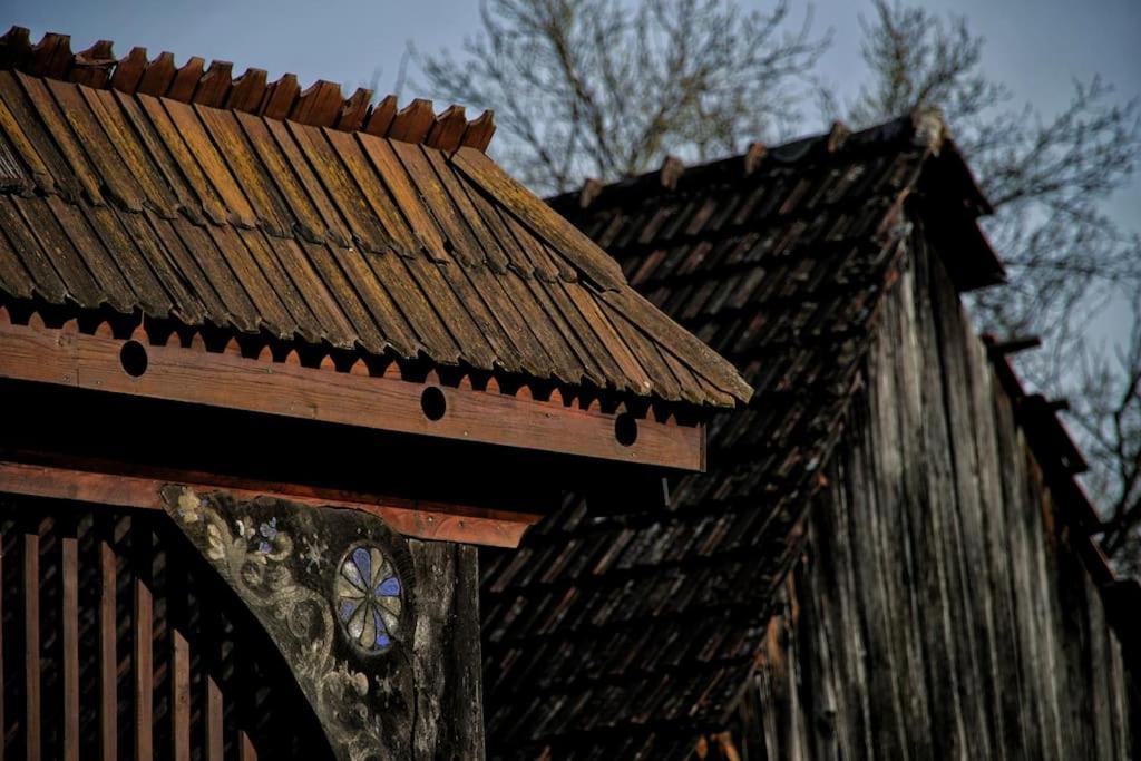Stilvolles Landhaus Im Dreilaendereck Felsőszölnök Esterno foto