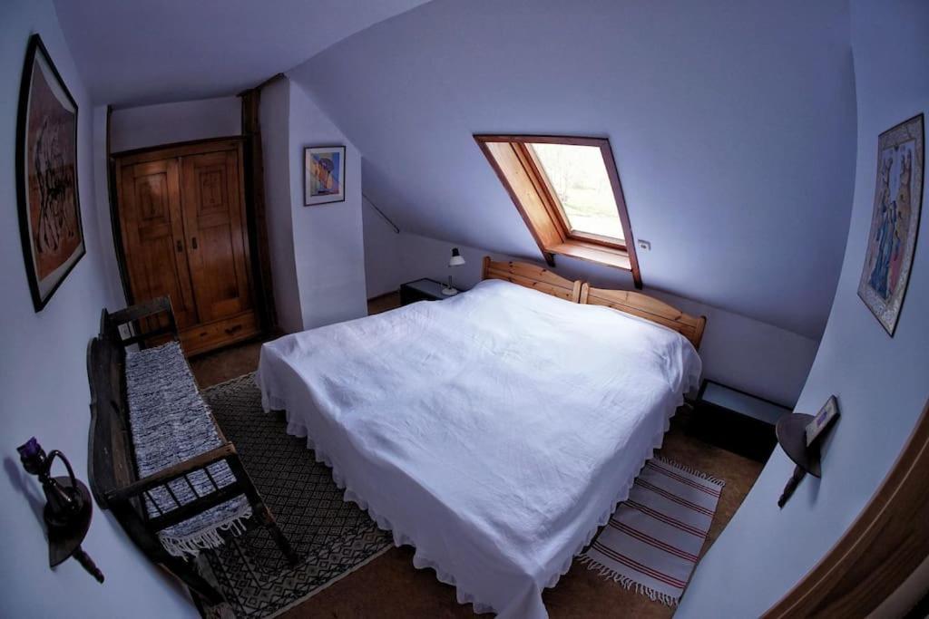 Stilvolles Landhaus Im Dreilaendereck Felsőszölnök Esterno foto