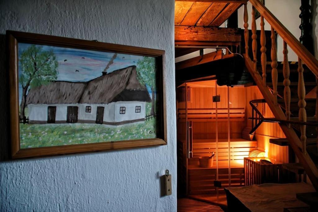 Stilvolles Landhaus Im Dreilaendereck Felsőszölnök Esterno foto